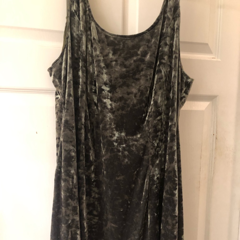 Olive green top/mini dress Forever 21+